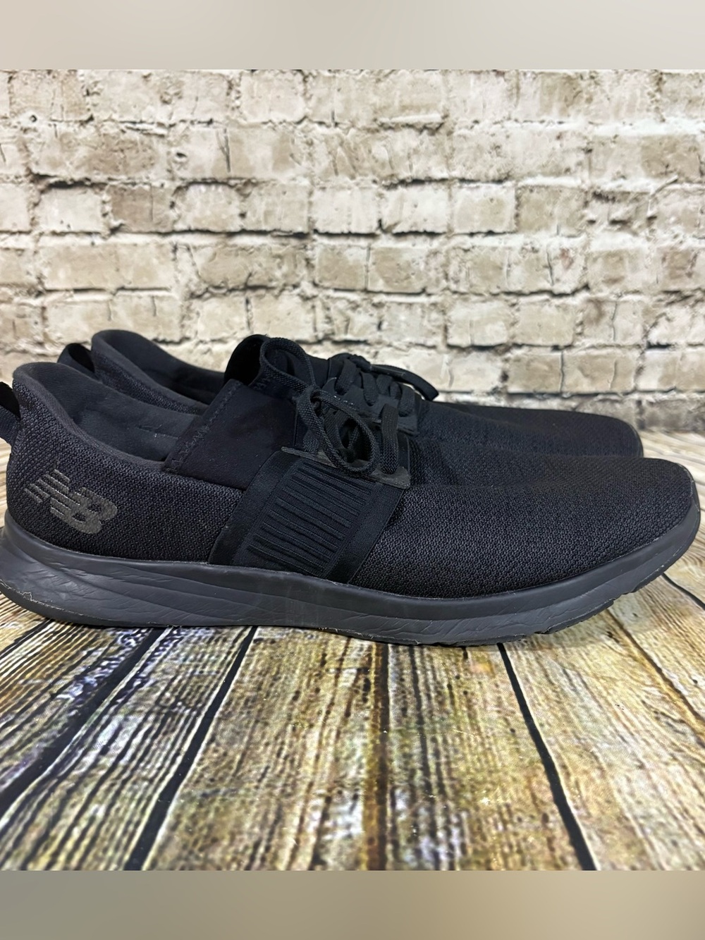New Balance Shoes Women’s 11 Black Dynasoft Nergize V3 Athletic
